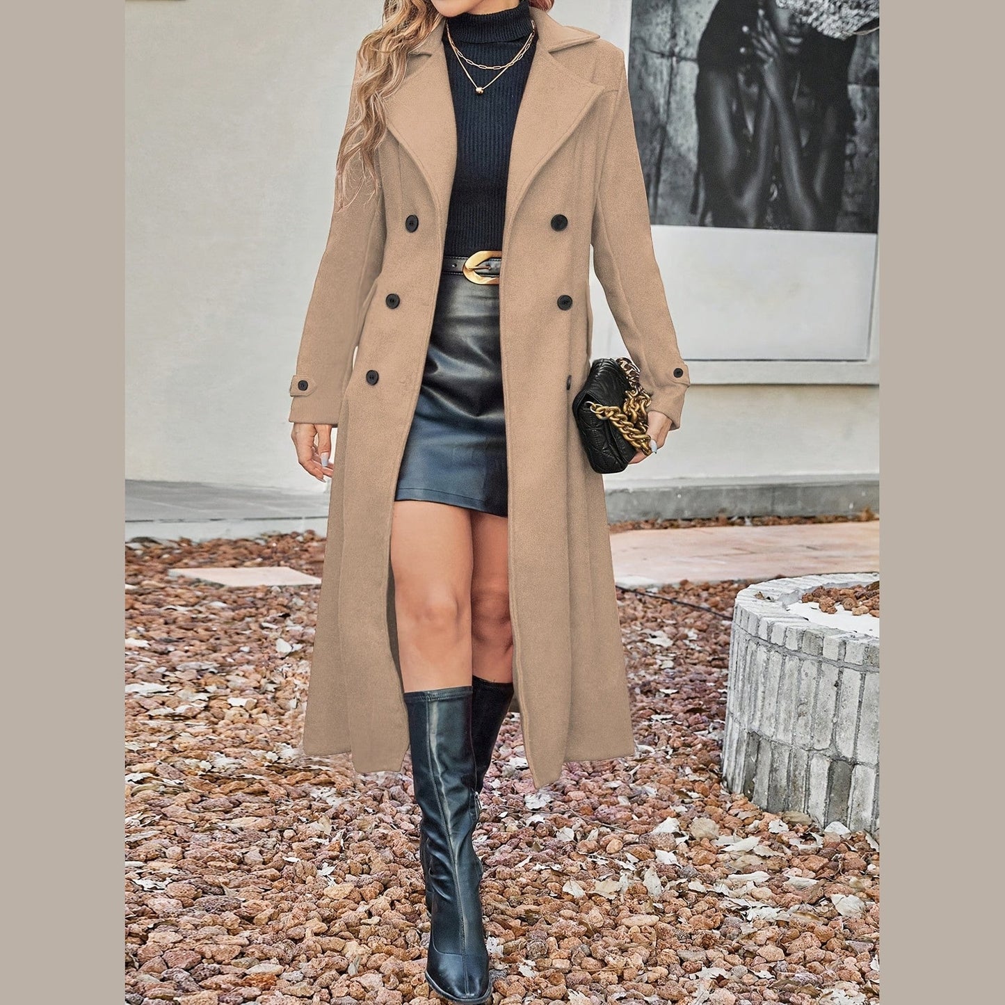 Adriana™ | Tidløs dobbeltknappet vinterfrakke